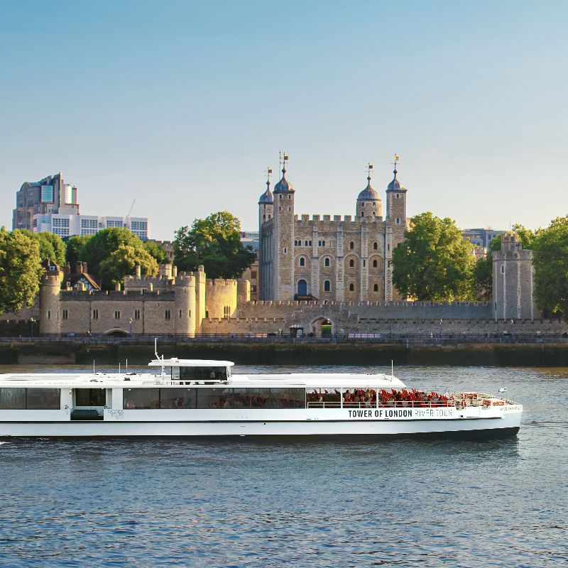 Tower of London & River Cruise